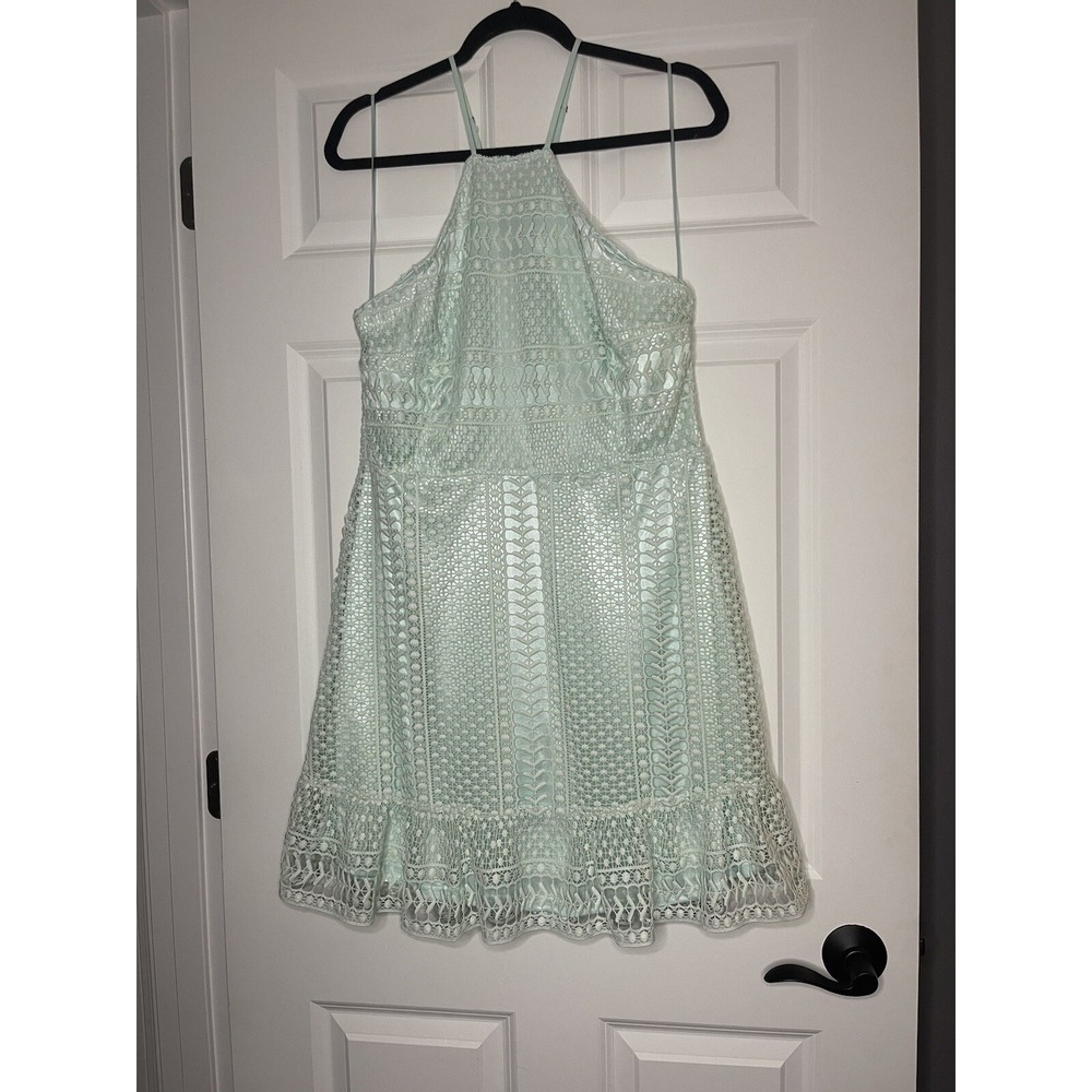 Venus Sleeveless Crochet Halter Sundress Size 14 Light Green - Picture 1 of 2